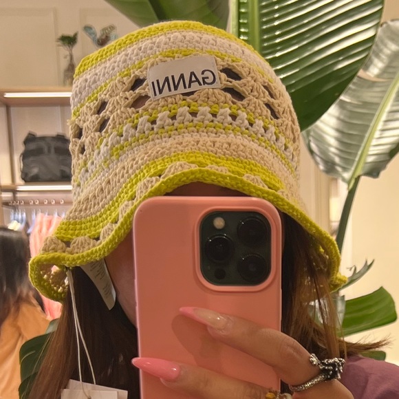 BRAND NEW GANNI KNIT BUCKET HAT - Picture 2 of 2